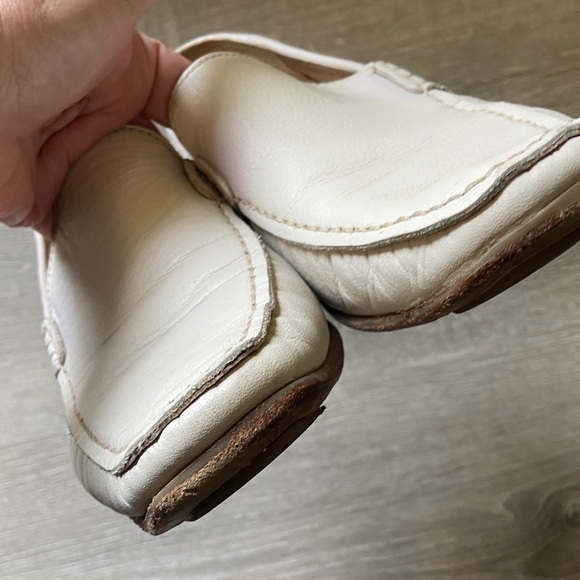 Aldo Women's Cream Leather Loafers - Picture 5 of 5